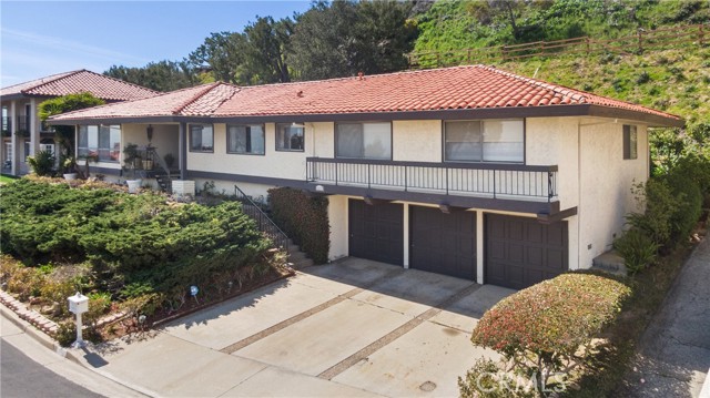 3522 Newridge Drive, Rancho Palos Verdes, California 90275, 4 Bedrooms Bedrooms, ,2 BathroomsBathrooms,Residential,Sold,Newridge,RS23040488