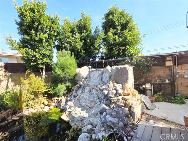 Detail Gallery Image 18 of 23 For 10457 Saint Anna Pl, Fountain Valley,  CA 92708 - 4 Beds | 4 Baths