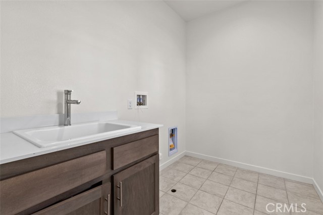 Detail Gallery Image 8 of 36 For 2969 E Merritt Paseo, Ontario,  CA 91761 - 4 Beds | 3 Baths