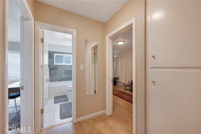 Image 28 of 63 For 1519 Victoria