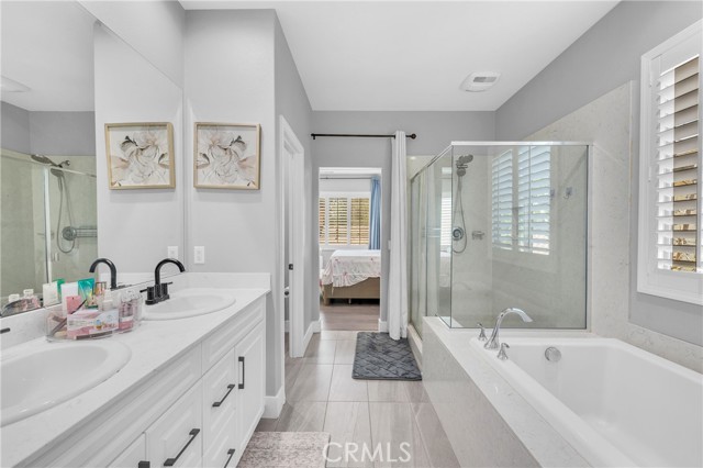 230 Bright Poppy, Irvine CA: https://media.crmls.org/medias/207c6471-9e08-4f43-b234-f2a91d08d391.jpg