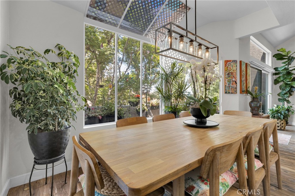 MLS #SR25156959 image #7