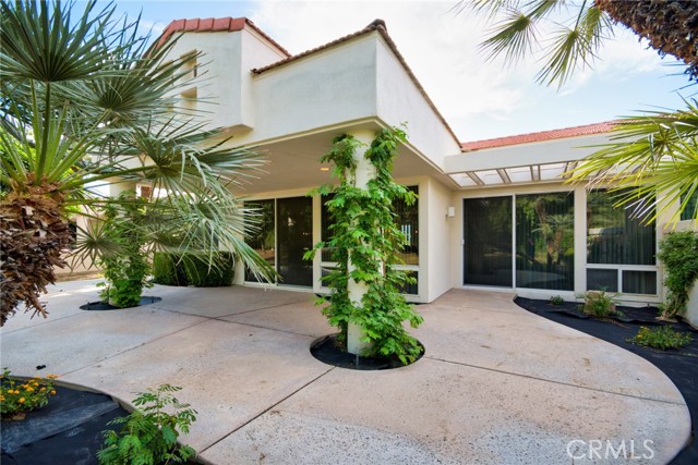 44980 Olympic Court, Indian Wells CA: https://media.crmls.org/medias/20803cbd-8944-449e-994b-248c30a61fd9.jpg