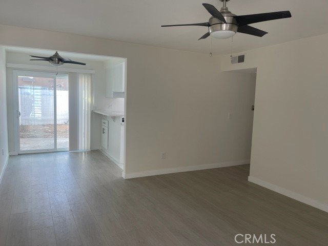 17061 Grove Circle, Huntington Beach CA: https://media.crmls.org/medias/2080e735-8402-4faf-816b-6c3cd53d7de2.jpg