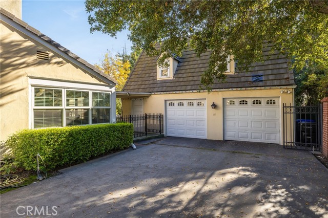 Detail Gallery Image 7 of 69 For 2964 Lombardy Rd, Pasadena,  CA 91107 - 4 Beds | 3 Baths