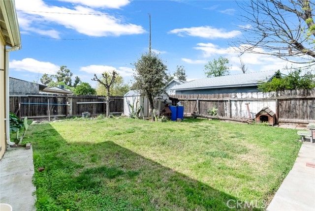 Detail Gallery Image 12 of 12 For 414 W Cameron, Hanford,  CA 93230 - 2 Beds | 1 Baths