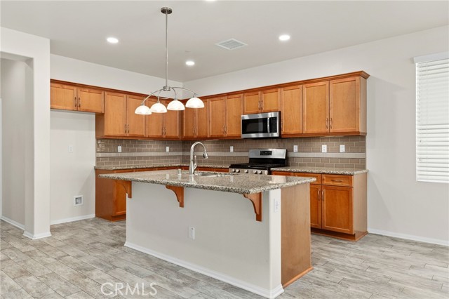 Detail Gallery Image 3 of 42 For 1536 Williamson, Beaumont,  CA 92223 - 2 Beds | 2 Baths