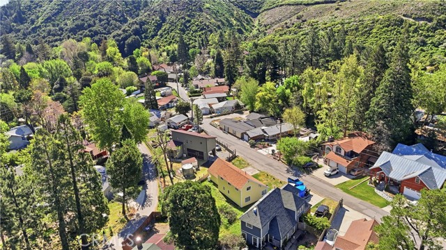 Detail Gallery Image 7 of 41 For 13894 Meadow, Lytle Creek,  CA 92358 - 3 Beds | 2 Baths