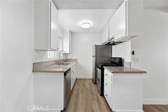 223 Shell Street, Manhattan Beach, California 90266, ,Residential Income,For Sale,Shell,SB26073464