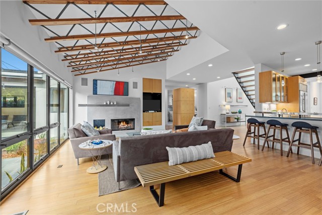 Detail Gallery Image 3 of 51 For 1635 19th St, Manhattan Beach,  CA 90266 - 6 Beds | 4 Baths