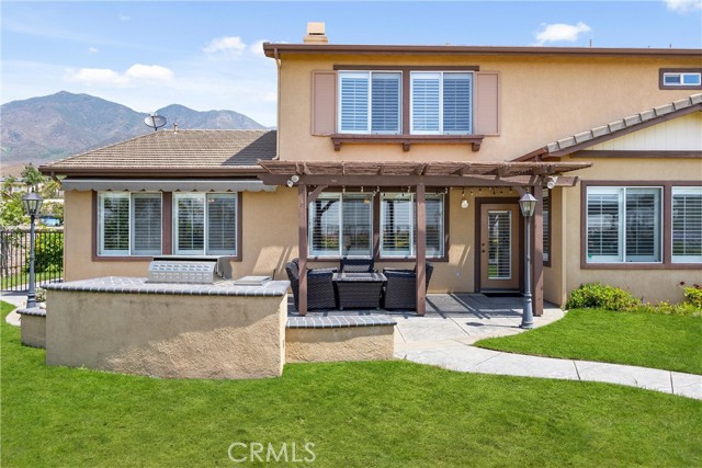 14181 Vai Brothers Drive, Rancho Cucamonga CA: https://media.crmls.org/medias/20834ab3-d643-46d2-ba39-f465c964c61a.jpg