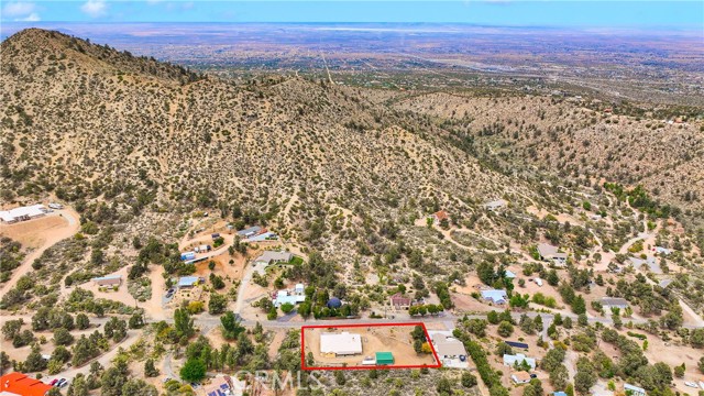 1679 Desert Front Road, Wrightwood CA: https://media.crmls.org/medias/20844152-6a45-48fb-b97c-04c9ffa587a0.jpg