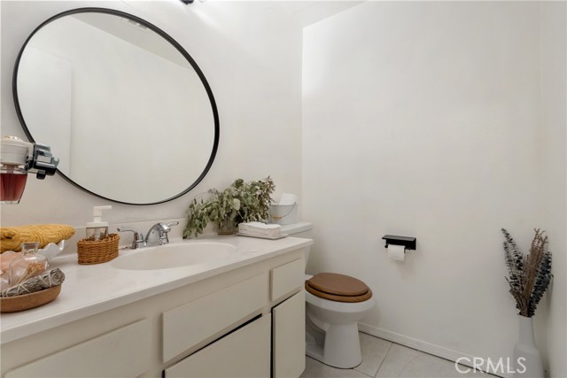 Detail Gallery Image 19 of 27 For 7321 Lennox Ave #I7,  Van Nuys,  CA 91405 - 2 Beds | 2 Baths