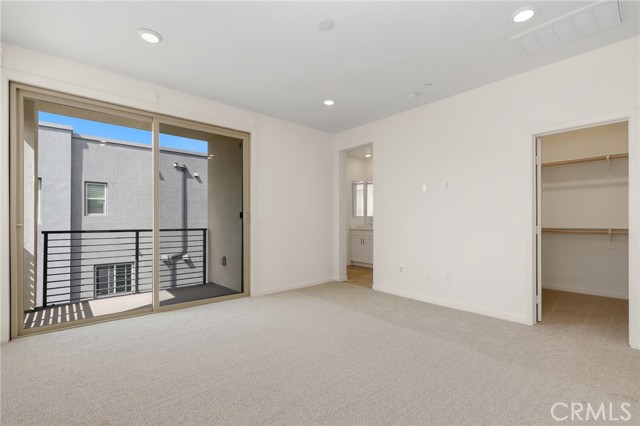 175 Cadence, Irvine CA: https://media.crmls.org/medias/208538d2-25c0-496b-b3c4-edfa7f4ca349.jpg