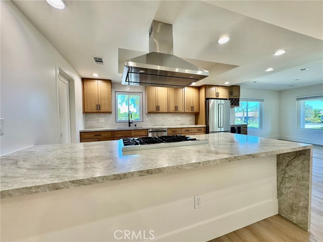 Detail Gallery Image 10 of 56 For 3024 Sonrisa Dr, Corona,  CA 92881 - 4 Beds | 3 Baths