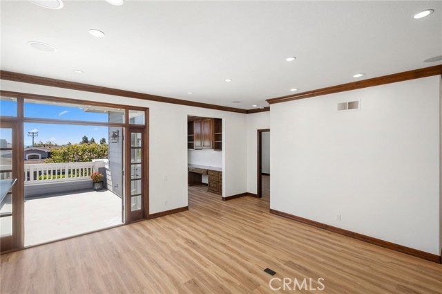 3611 Daffodil Avenue, Corona del Mar CA: https://media.crmls.org/medias/20854e6a-4d4a-495d-b02a-61971e2f35b8.jpg
