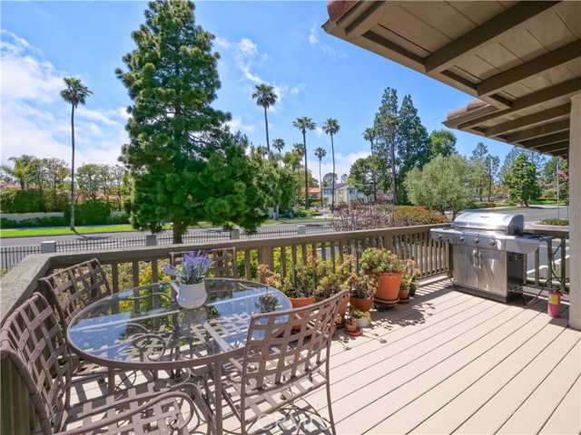 4 Sycamore Lane, Rolling Hills Estates, California 90274, 3 Bedrooms Bedrooms, ,1 BathroomBathrooms,Residential,Sold,Sycamore Lane,PV23119039