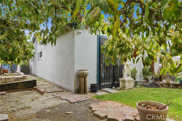 Detail Gallery Image 35 of 37 For 801 S Roanne, Anaheim,  CA 92804 - 4 Beds | 2 Baths