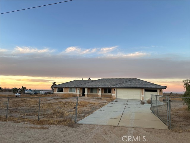 Detail Gallery Image 2 of 17 For 7210 Lindero Rd, Phelan,  CA 92371 - 4 Beds | 2 Baths