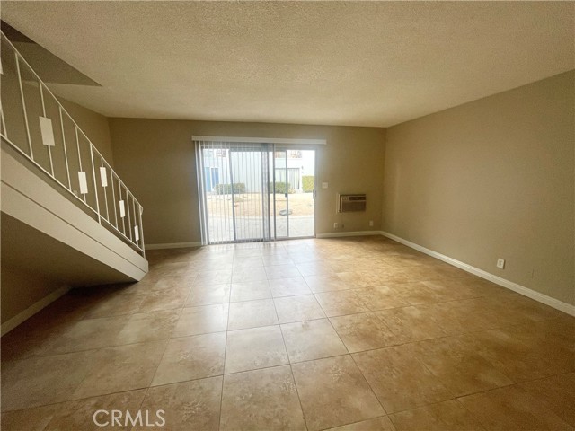 Image 2 for 888 N Palm Ave #3, Upland, CA 91786