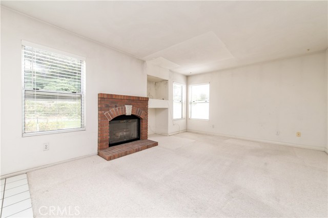 1024 S. Hanlon Way, Anaheim Hills CA: https://media.crmls.org/medias/2085c743-3821-4537-9ba4-2fc02fcc462c.jpg