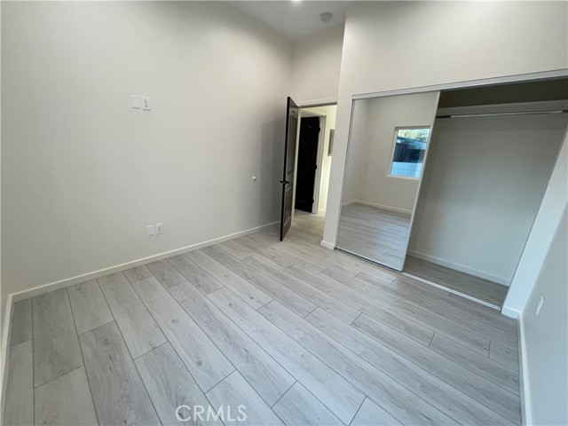 Detail Gallery Image 8 of 10 For 7932 Amestoy Ave, Van Nuys,  CA 91406 - 2 Beds | 1 Baths