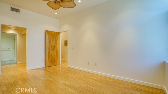 Detail Gallery Image 30 of 55 For 4705 Whitsett #106,  Studio City,  CA 91604 - 2 Beds | 2 Baths