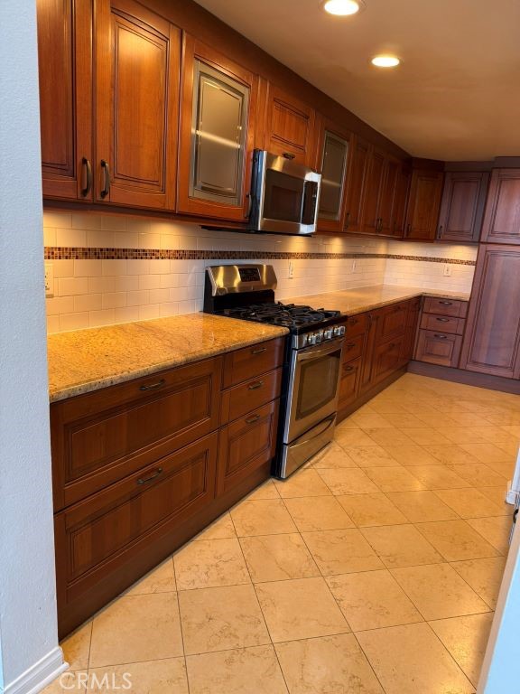 Detail Gallery Image 8 of 24 For 8180 Manitoba St #308,  Playa Del Rey,  CA 90293 - 2 Beds | 2 Baths