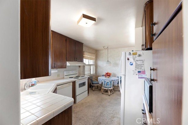 Detail Gallery Image 8 of 25 For 914 W Princeton St, Ontario,  CA 91762 - 2 Beds | 2 Baths