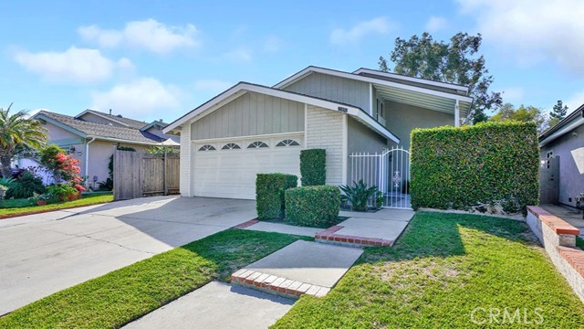 Front Image Thumbnail for CROC25231860