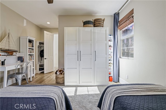 Detail Gallery Image 23 of 62 For 28658 Farrier Dr, Valencia,  CA 91354 - 3 Beds | 3/1 Baths