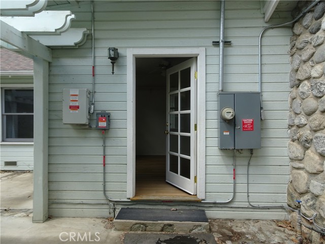 2952 Mill Creek Road, Mentone CA: https://media.crmls.org/medias/208a2ad3-af16-47c7-94cb-a254ed2ea94b.jpg