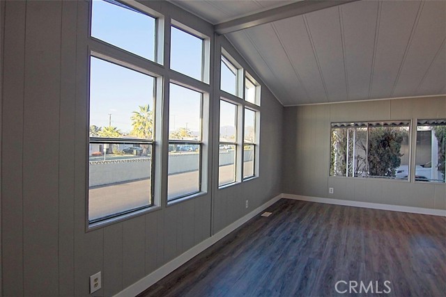 Detail Gallery Image 16 of 27 For 1455 S State St #365,  Hemet,  CA 92543 - 3 Beds | 2 Baths