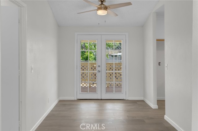 9984 Wrangler Way, Corona CA: https://media.crmls.org/medias/208b68ce-b8bd-4473-978f-081b119f636a.jpg