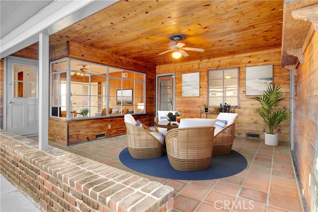 606 N Ohio Street, Anaheim CA: https://media.crmls.org/medias/208b7b88-64c7-4f99-868e-46942d74066b.jpg
