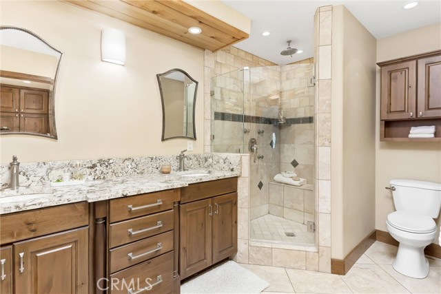 Image 25 of 39 For 1036 Venus Way