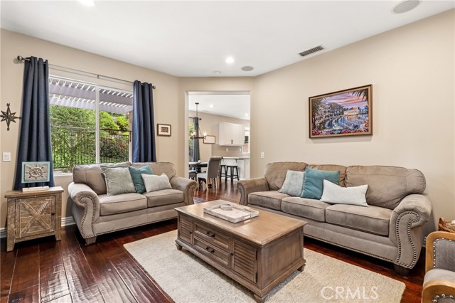 Detail Gallery Image 3 of 29 For 55 Fieldhouse, Ladera Ranch,  CA 92694 - 3 Beds | 2/1 Baths