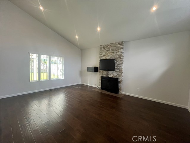 Detail Gallery Image 4 of 24 For 3252 Candlewood, Torrance,  CA 90505 - 3 Beds | 3 Baths