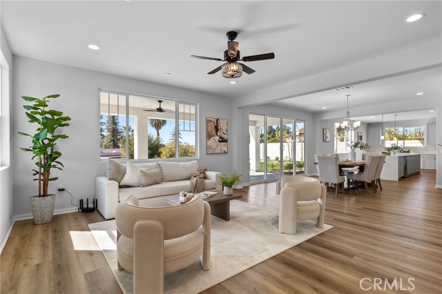 5808 Levanto Street, Bakersfield CA: https://media.crmls.org/medias/208d79fa-0c07-45e0-a6fc-5d39cb526e4e.jpg