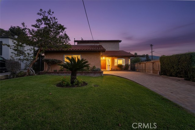 Detail Gallery Image 2 of 67 For 658 Glenmore, Glendale,  CA 91206 - 4 Beds | 3 Baths