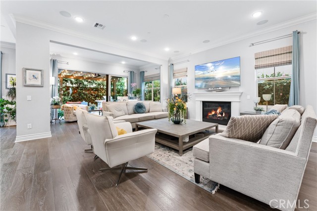 Detail Gallery Image 6 of 57 For 202 Geyser, Irvine,  CA 92618 - 4 Beds | 4/1 Baths