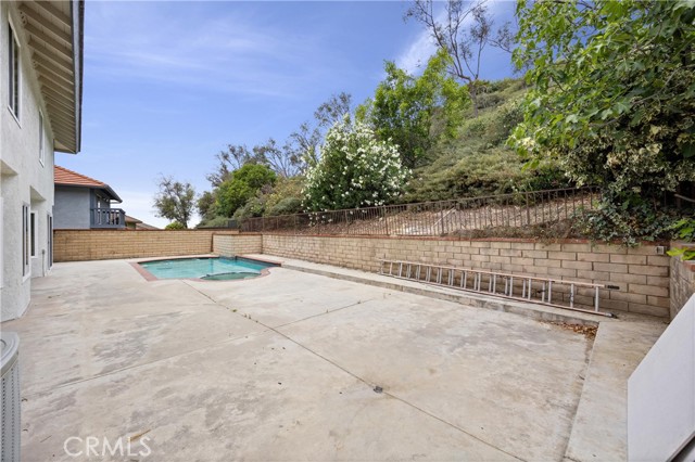 4118 Overcrest Drive, Whittier CA: https://media.crmls.org/medias/208df809-7434-4bd9-895b-fc99033da5c8.jpg