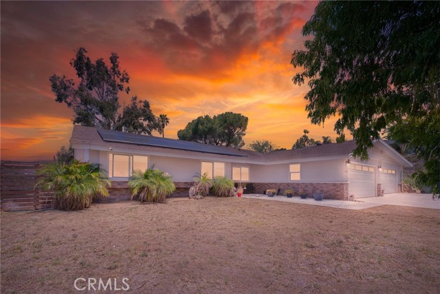 7795 Lakeside Drive