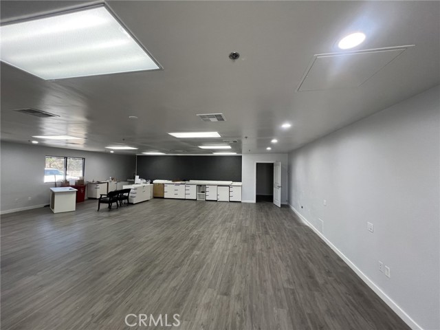  Commercial for Sale in Apple Valley, California