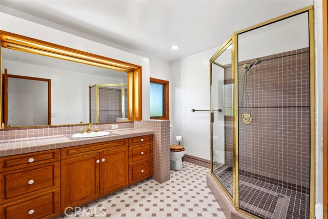 Detail Gallery Image 26 of 49 For 4 Castle Rock Way, Laguna Beach,  CA 92651 - 5 Beds | 4/1 Baths