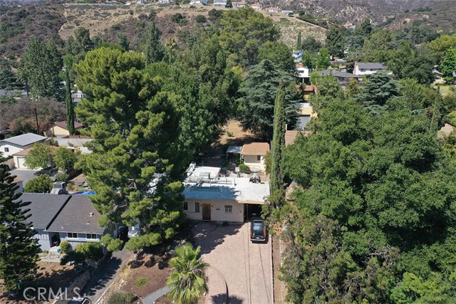 3953 Santa Carlotta, La Crescenta CA: https://media.crmls.org/medias/20908434-cae4-4c03-8712-12c4117bc467.jpg