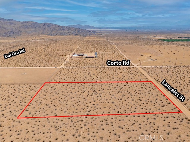 22889 Las Tunas Drive, Apple Valley CA: https://media.crmls.org/medias/20908500-9a45-40f6-865b-b4bc8db806a6.jpg