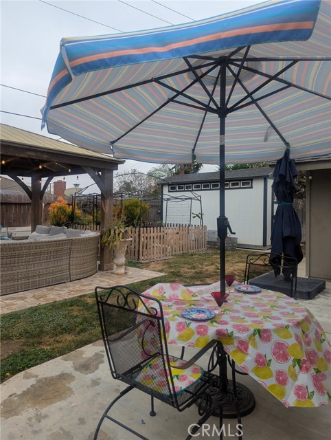 3938 E Sherwood Avenue, Orange CA: https://media.crmls.org/medias/2090a75e-e126-4427-937f-99041a1edefa.jpg