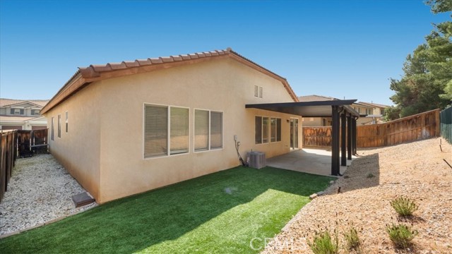 32059 Poppy Way, Lake Elsinore CA: https://media.crmls.org/medias/2090cacc-c5f3-4158-87da-d36bc124398c.jpg