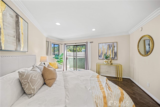2 Bed Home for Sale in Studio City, California